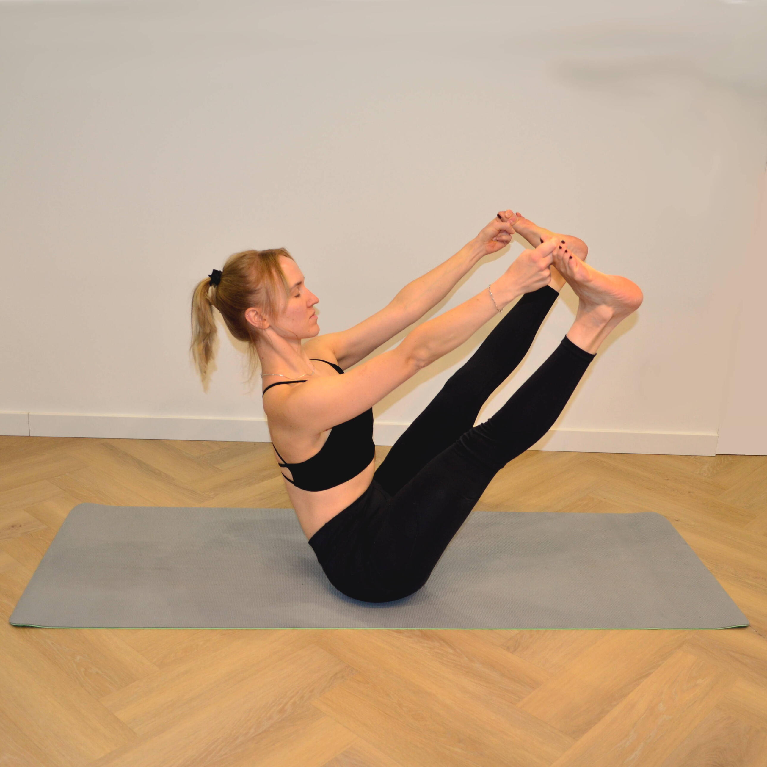 joga asana sportas vilnius antakalnis joga kilimėlis sportas vilnius antakalnis